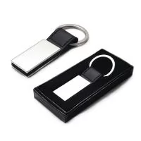 Chaveiro Metal com Detalhe em Couro