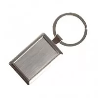 Chaveiro retangular de metal. Embalagem, caixinha preta. Personalização a laser.