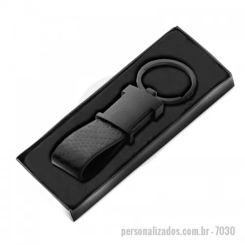 Chaveiro personalizado - Chaveiro de metal em níquel brilhante + PU, acompanha caixa com berço aveludado.