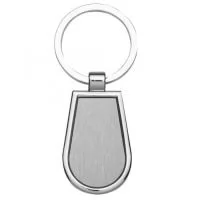Chaveiro de metal formato gota com chapa central, verso liso.  Medidas aproximadas para gravação (CxL):  3,7 cm x 2 cm  Tamanho total aproximado  (CxL):  7,8 cm x 3,3 cm  Peso aproximado (g):  25