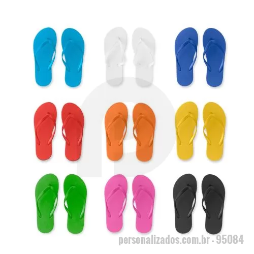 Chinelo personalizado - Chinelo Personalizado - 95084 - Chinelos confortáveis com sola em PE e tira em PVC. Disponível numa variada gama de cores. Tamanhos disponíveis: P/M (36 ao 39). Fornecidos em polybag. P/M - 179309 - Chinelo