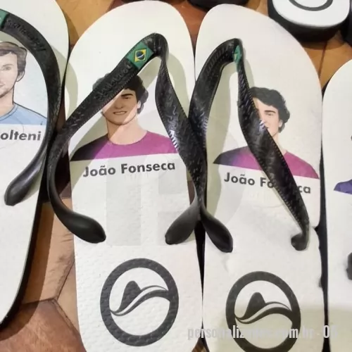 Chinelo personalizado - Personalize seus passos, marque sua história! Nossas Havaianas personalizadas recebem estampas exclusivas  na sola, perfeitas para casamentos, eventos corporativos ou para expressar seu estilo. Conforto, qualidade e personalização em um só produto!
