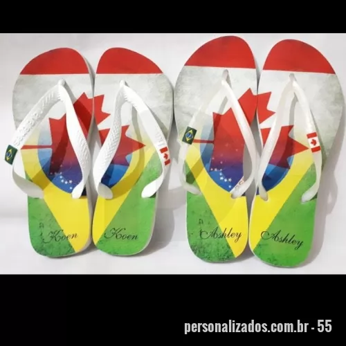 Chinelo personalizado - Personalize seus passos, marque sua história! Nossas Havaianas personalizadas recebem estampas exclusivas  na sola, perfeitas para casamentos, eventos corporativos ou para expressar seu estilo. Conforto, qualidade e personalização em um só produto! Etiquetas emborrachadas nas correias são cobradas a parte.