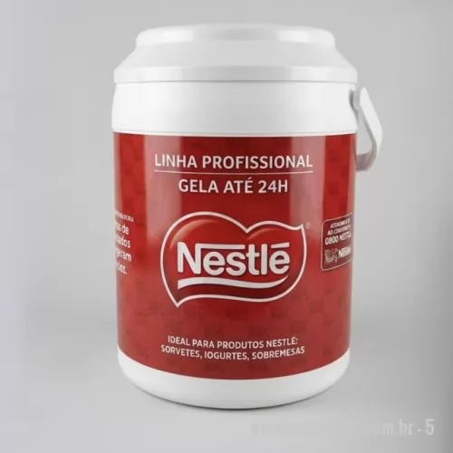 Cooler personalizado - Cooler Térmico 16 Latas com alta capacidade e excelente área para personalização, ideal para brindes corporativos e ações promocionais de maior impacto. Prático e resistente, é perfeito para churrascos, viagens, eventos e momentos de lazer, mantendo bebidas geladas por mais tempo. Um brinde útil e valorizado, que amplia a visibilidade da sua marca e fortalece o relacionamento com clientes, colaboradores e parceiros.