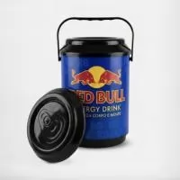 Cooler Térmico 10 Latas personalizado, perfeito para brindes corporativos, campanhas promocionais e eventos. Com maior capacidade e ampla área para personalização, mantém as bebidas geladas por mais tempo e garante destaque para a sua marca em diversos momentos do dia a dia. 
