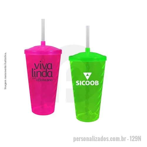 Copo com Canudo personalizado - Capacidade para 600ml. Design moderno e acabamento impecável, o Copo Twist com Tampa e Canudo é feito em Plástico Premium (PS), atóxico, com parede de 2mm de espessura que garante um produto robusto de alta qualidade, transparência impecável e cores vibrantes.