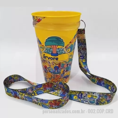 Copo com cordão personalizado - Copo 500mls, In Mold Label + Cordão sublimado com borracha transparente