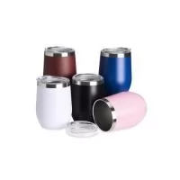 Caneca de metal personalizada é um brinde personalizado robusto que impressiona quem o recebe.