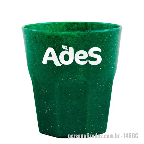 Copo ecológico personalizado - Capacidade para 300 ml. Copo sustentável feito com 50% de fibra de madeira e 50% de Plástico Premium (PP), reduzindo a quantidade de plástico e reaproveitando resíduos renováveis. Cores inovadoras, design moderno e acabamento impecável, feito em material atóxico e resistente ao micro-ondas e máquina de lavar.