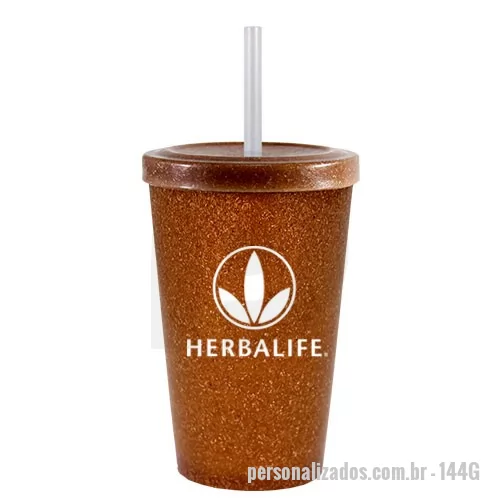 Copo ecológico personalizado - Capacidade para 320ml. Copo sustentável feito com 50% de fibra de coco ou madeira e 50% de Plástico Premium (PP), design moderno e acabamento impecável, feito em material atóxico e resistente ao micro-ondas e máquina de lavar louças. Acompanha tampa e canudo.