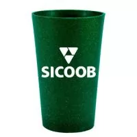 Capacidade para 320 ml. Copo sustentável feito com 50% de fibra de madeira e 50% de Plástico Premium (PP), reduzindo a quantidade de plástico e reaproveitando resíduos renováveis. Cores inovadoras, design moderno e acabamento impecável, feito em material atóxico e resistente ao micro-ondas e máquina de lavar.