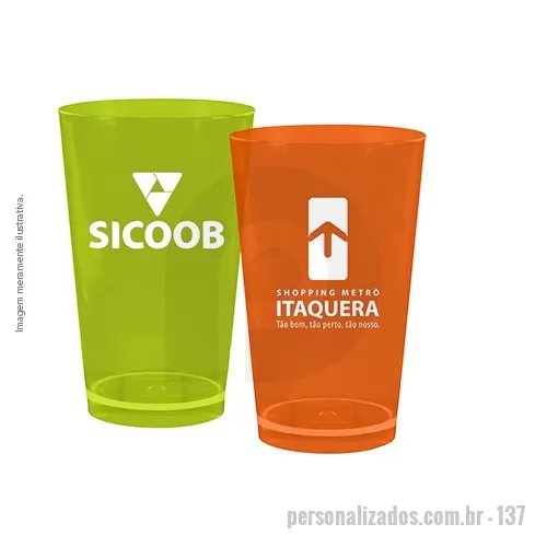 Copo personalizado - Design moderno e acabamento impecável, o Copo Cancun é feito em Plástico Premium (PS Cristal) atóxico. Parede espessa resultando em um produto robusto de alta qualidade. Produto não pode ir ao micro ondas, lava louças e freezer.