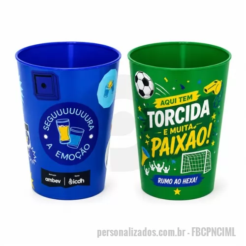 Copo personalizado - Copo in mold label é um dos brindes personalizados que mais vendemos por oferecer personalização total do produto.