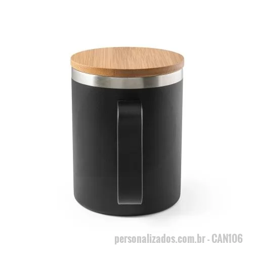 Copo personalizado - Copo de viagem térmico produzido em aço inox com 90% de material reciclado, estrutura de parede dupla isolada a vácuo, tampa em bambu e capacidade de até 420 mL. O revestimento externo em pó contribui para maior resistência ao uso frequente e ajuda a
