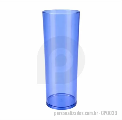 Copo personalizado - Copo com capacidade de 330 ml produzido em poliestireno, com peso de 45 gramas, altura de 15,8 cm, diâmetro da boca de 5,7 cm e base de 5,2 cm, apresentando formato long drink que valoriza a apresentação de bebidas e facilita o manuseio. Sua estrutur