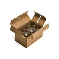 Descrição: Kit com seis copos de vidro com capacidade máxima de 50ml cada.  Altura :  7,3 cm  Largura :  4,4 cm  Circunferência :  13 cm  Medidas aproximadas para gravação (CxL):  5 cm x 3 cm (cada copo) - 6,5 cm x 12 cm (embalagem)