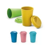 Copo de viagem em fibra de bambu (60%) e PP (40%) com tampa e capacidade até 450 mL. Certificação EU Food Grade. ø93 x 134 mm