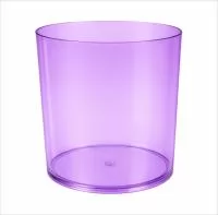Copo com capacidade de 300 ml produzido em poliestireno, com peso de 45 gramas, altura de 8,0 cm, diâmetro da boca de 8,6 cm e base de 7,5 cm, apresentando estrutura compacta e resistente, ideal para servir bebidas de forma prática. Seu formato baixo