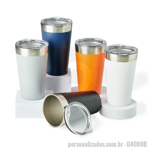 Copo térmico personalizado - Descrição: Copo térmico com capacidade de 473ml feito em inox com parede dupla, acompanha tampa acrílica de encaixe com bocal.  Altura :  14,9 cm  Largura :  9,4 cm  Circunferência :  27 cm  Medidas aproximadas para gravação (CxL):  11 cm x 3 cm  Tamanho total aproximado  (CxL):  Diâmetro sem tampa 7,7