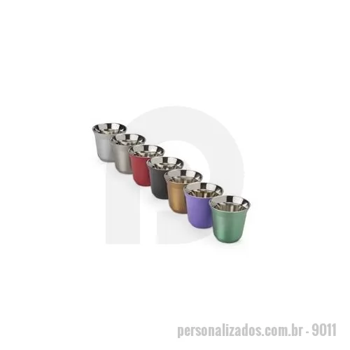 Copo térmico personalizado - Brinde os momentos inesquecíveis ou aprecie aquela pausa para o café com um copo à altura! Este copo inox com capacidade de 80 ml é a opção ideal para marcar os bons momentos da vida, desde uma celebração até um momento mais tranquilo ou intimista. A