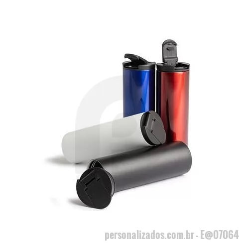 Copo térmico personalizado - Copo térmico de inox, com capacidade para 500ml. Contém base de EVA antiderrapante, tampa plástica com bocal e trava de segurança. Altura : 21,6 cm Largura : 6,8 cm Circunferência : 21,7 cm Peso aproximado g : 250