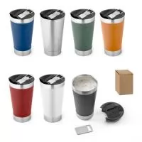 Copo de viagem em aço inox térmico, com parede dupla isolada a vácuo. Capacidade até 630 mL. A tampa inclui um abridor de garrafas. Ideal para preservar as suas bebidas frias ou quentes. Fornecido em caixa presente de papel kraft reciclado. Certificação EU Food Grade. ø97 x 171 mm