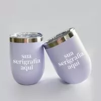 Copo Térmico Personalizado 360ml com Serigrafia, uma escolha moderna e funcional para divulgar sua marca. Com capacidade de 360ml e excelente conservação térmica, é ideal para brindes, eventos e ações promocionais, proporcionando visibilidade e utilidade no dia a dia.