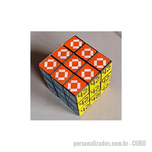 Cubo mágico personalizado - CUBO MAGICO PERSONALIZADO. Fabricado em material plastico. Gravação  somente a 1 cor  em tinta nos 6 lados do cubo.
