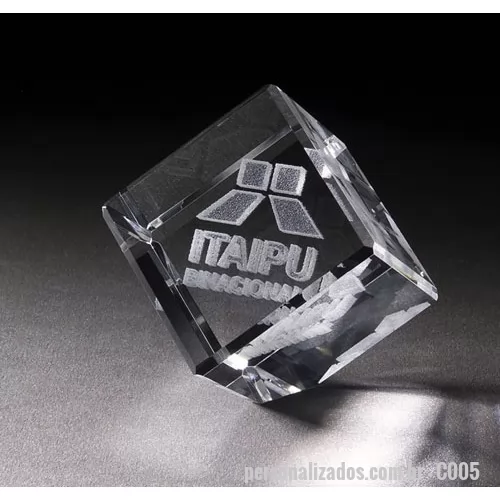 Cubo personalizado - Cubos de cristal, formatos variados. Gravamos qualquer imagem ou logo e frase dentro do cristall
