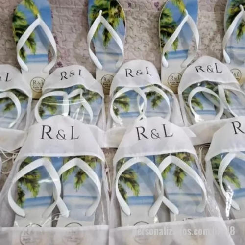Embalagem de algodão personalizado - Embalagens personalizadas para Havaianas, criadas para valorizar seu produto com charme, proteção e um toque especial. Perfeitas para presentes, eventos e brindes..