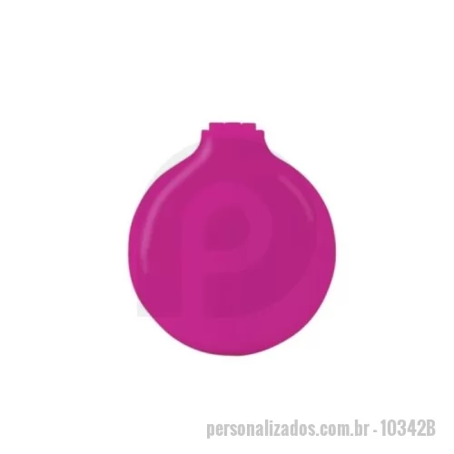 Escova de cabelo com espelho personalizada - Escova com Espelho Personalizada: Praticidade e Cuidado em um Único Acessório  Apresentamos a Escova com Espelho Personalizada, a solução perfeita para quem busca praticidade e cuidado em um único acessório. Ideal para uso diário, viagens ou como um brinde especial, esta escova com espelho combina funcionalidade e design compacto.  Características Design compacto e funcional: Escova com espelho integrado, ideal para retoques rápidos e cuidados pessoais em qualquer lugar. Material leve e resistente: Plástico com acabamento leitoso, garantindo durabilidade e resistência ao uso diário. Praticidade: Ideal para levar na bolsa, mochila ou necessaire, perfeita para o dia a dia e viagens. Personalização exclusiva: Adicione sua marca, logo, nome ou mensagem e transforme a escova com espelho em um brinde útil e memorável para seus clientes, colaboradores ou eventos. Vantagens Praticidade: Design compacto e leve para uso diário e viagens. Funcionalidade: Escova e espelho em um único acessório par