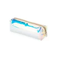 Com a nossa Nécessaire Holográfica, você leva muito mais do que o necessário, leva estilo! Produzida em TPU com cores vibrantes, ela oferece um visual único e encantador. Resistente à água, sua abertura é em zíper e permite guardar itens pessoais, material escolar, maquiagens e até acessórios.