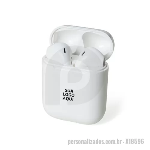 Fone de Ouvido Bluetooth personalizado - Apresente sua marca com modernidade com nosso Fone de Ouvido Bluetooth Personalizado. Com som de alta qualidade e design ergonômico, é perfeito para uso diário. Personalize com o logo da sua empresa e destaque-se em eventos e campanhas promocionais. Ideal para presentear clientes e colaboradores, é um brinde exclusivo que alia funcionalidade e estilo. Perfeito para diversas ocasiões, desde atividades esportivas até chamadas de negócios. Promova sua marca com tecnologia e elegância!