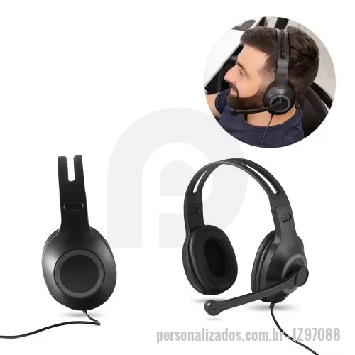 Fone de ouvido personalizado - Fone de ouvido ajustável com microfone em ABS e PP. Incluso um controle de som com 4 botões: aumentar/diminuir volume, desligar microfone e sem som. Frequência de resposta de 20Hz-20KHz, impedância 32?, cabo de 1,85 m e conexão por USB-A. Fornecidos 