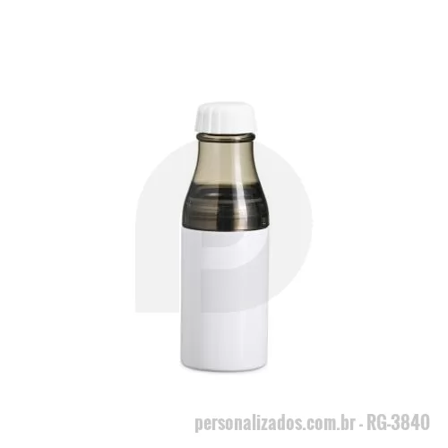 Garrafa de metal personalizada - Garrafa e copo em um só produto! Com capacidade de 600ml, nossa garrafa 2 em 1 une a robustez do aço inoxidável e à leveza do plástico, oferecendo versatilidade para o dia a dia. Possui tampa e compartimento plástico removível, que permite utilizá-la