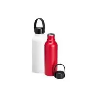 Garrafa de alumínio com capacidade de 800 ml. Leve e resistente, a garrafa possui tampa plástica rosqueável com alça integrada para facilitar o transporte. Altura : 23,5 cm Largura : 8,6 cm Circunferência : 23,1 cm Peso aproximado g : 111