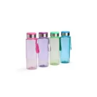 Hidratação e organização! Feita em plástico, nossa garrafa tem capacidade de 950 ml e contém uma função extra: porta comprimidos. Sua tampa rosqueável com detalhe em alumínio possui um compartimento para armazenar comprimidos de forma segura. Além di