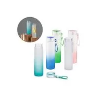 Esse modelo de garrafa de vidro personalizada é um dos brindes personalizados mais elegantes de nosso portal.