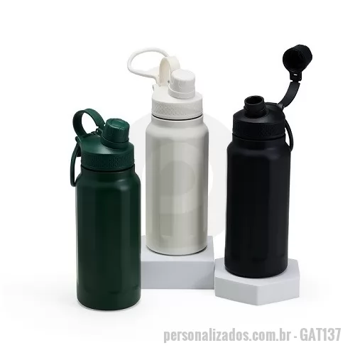 Garrafa térmica personalizada - Garrafa Térmica em Inox com capacidade de 1L e tampa rosqueável, tampa interna em plástico resistente(basta um clique para abrir ou fechar). Acompanha capa protetora de couro sintético com alça em nylon e detalhe vermelho.