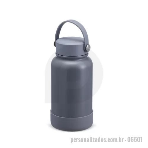 Garrafa térmica personalizada - Experimente a qualidade desta garrafa térmica que une resistência e praticidade. Feita em inox 304, é durável e resistente à corrosão. A base de silicone removível proporciona estabilidade e facilita a limpeza, enquanto a alça de transporte também em silicone, com detalhe em inox, oferece o conforto na hora de transportá-la. Ideal para manter suas bebidas na temperatura perfeita, esta garrafa é a escolha certa para o dia a dia. Cores :AZUL	BRANCO	CINZA	PRETO VERDE	 	 