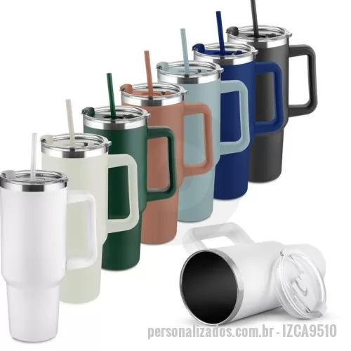 Garrafa térmica personalizada - Caneca térmica de 1,3 litros em inox reciclado com parede dupla (interno 304, externo 201), acabamento em pintura a pó, tampa e canudo em plástico PP na cor do produto.