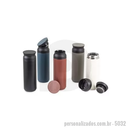 Garrafa térmica personalizada - Garrafa térmica feita em inox 304 com parede dupla, capacidade de 470ml. Tampa de abertura dupla. Altura : 20,8 cm Largura : 6,8 cm Circunferência : 21,6 cm Tamanho total aproximado CxL : Diâmetro 5,3 cm sem tampa Peso aproximado g : 257