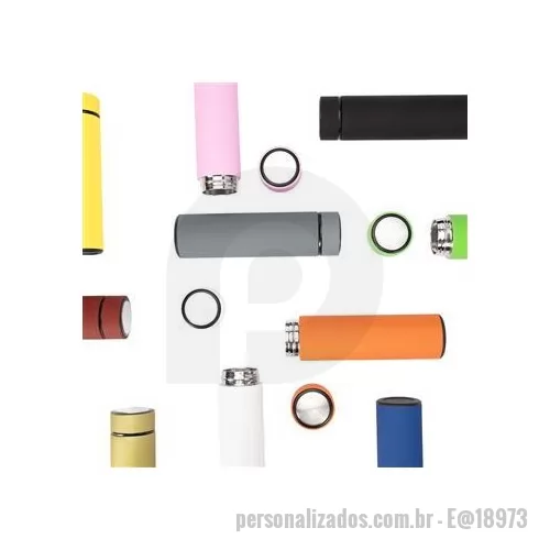 Garrafa térmica personalizada - Uma garrafa térmica com capacidade máxima de 500 ml. Feita em aço inox, conta com tampa rosqueável e revestimento externo emborrachado que facilita a pegada. Possui parede dupla e isolamento a vácuo, o que permite conservar a temperatura de líquidos 