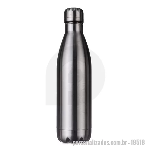 Garrafa térmica personalizada - Garrafa térmica 780ml em inox de alta qualidade. Possui tampa rosqueável com detalhe superior em relevo, pode ser utilizada com líquidos quentes ou frios. Observação: não colocar no fogão ou micro-ondas.  Altura: 30,3 cm Largura: 7,9 cm Medidas aproximadas para gravação: (CxL): 15,5 cm x 7 cm Conservação líquidos quentes: ± 12 horas Conservação líquidos gelados: ± 24 horas