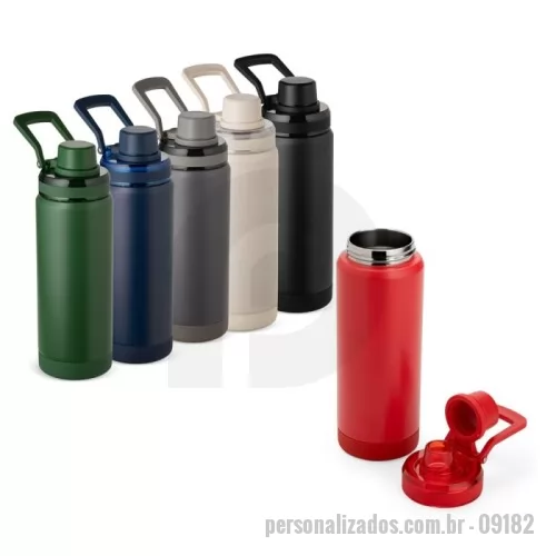 Garrafa térmica personalizada - Garrafa térmica em inox 304 com capacidade máxima de até 600ml. Conta com estrutura de parede dupla e vedação a vácuo para manter a temperatura de líquidos conservada por mais tempo. Possui tampa rosqueável em plástico com protetor para o bocal e alça para transporte. Acompanha protetor antiderrapante para a base.