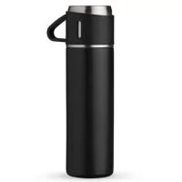 Garrafa térmica 450ml em inox com tampa que pode ser utilizada como caneca, tampa interna em plástico resistente (basta um clique para abrir ou fechar), base com borracha antiderrapante.  Material: Inox Altura :  23,9 cm Largura :  9,9 cm Circunferência :  21 cm Medidas aproximadas para gravação (CxL):  16 cm x 6 cm Peso aproximado (g):  290  Conservação Líquidos Quentes: ±7 Horas Conservação Líquidos Gelados: ±8 Horas