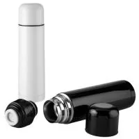 Garrafa térmica em aço inox com parede dupla isolada a vácuo, com capacidade de até 500 ml. Tampa rosqueável com anel de silicone que pode ser utilizada como copo com capacidade de até 100ml. Possui botão de acionamento para melhor seguran