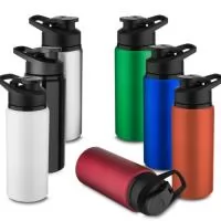 Garrafa de alumínio com capacidade de até 650ml em cores.