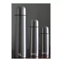 Garrafa térmica de aço escovado, disponível 1 litro, 500ml e 350ml. Gravação indelével da logo a laser. Despachamos com frete pago para Sul, Sudeste e Centro Oeste.