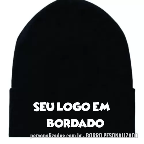 Gorro personalizado - Gorro Personalizado - GORRO PESONALIZADO - TOUCA GORRO EM LÃ UNISSEX  Uma ótima pedida para os dias mais frios. Confeccionados em tricot. Malha de composição 100% Acrílica. Modelo clássico, que garante um visual mais estiloso, além de proporcionar conforto e looks mais aquecidos para o dia a dia. **Usado para compor uniformes de trabalho. **Muito pedido como opção de brindes para empresas e eventos.  *Personalização somente na dobra, na parte da frente do gorro. -Medida do bordado: Largura: até 9 cm / Altura: Até 4cm *No Máximo 2 cores no desenho. *Não é possível fazer degradê. *Não fazemos Logos com fundo preenchido. (ESCUDO) *Detalhes muito pequenos podem não destacar no bordado.  Medidas do gorro: Largura: 17-20cm Altura: 25cm (Sem dobrar)  **IMPORTANTE** -As medidas podem ter variações para mais ou para menos, devido a elasticidade que a malha tem.  - A cor pode sofrer alteração devido a iluminação da tela e em algumas vezes pode ter diferença de lote de fabricação, mas no kit procuramos sempre selecionar as mesmas tonalida - 176643 - Gorro